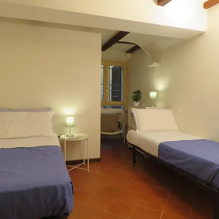 Cesare Battisti Apartman Bologna