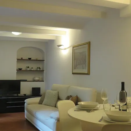 Apartman Cesare Battisti Bologna