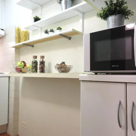 Cesare Battisti بولونيا